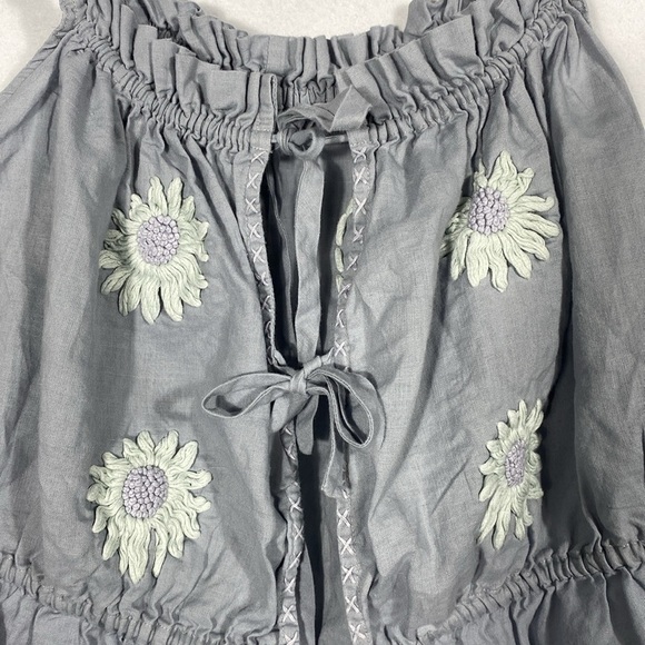 Innika Choo Gray Ruffled Embroidered Daisy Singlet Top - Picture 9 of 16
